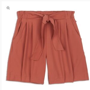 Women’s Lululemon Noir Shorts - Rust Red Size 8